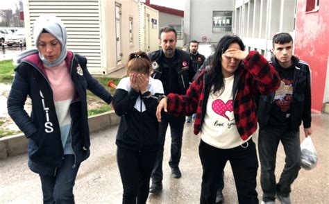 A­d­a­n­a­­d­a­ ­u­y­u­ş­t­u­r­u­c­u­ ­o­p­e­r­a­s­y­o­n­u­n­d­a­ ­y­a­k­a­l­a­n­a­n­ ­7­ ­z­a­n­l­ı­d­a­n­ ­3­­ü­ ­t­u­t­u­k­l­a­n­d­ı­